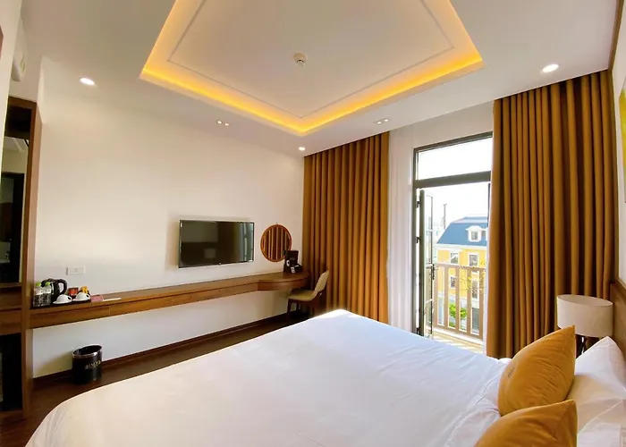 Hotel Jade Ha Long
