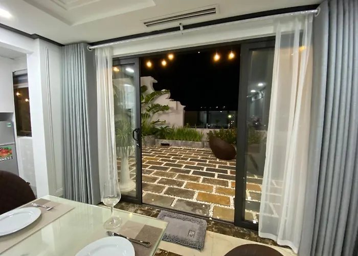 Khách sạn Jade 3*